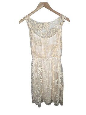 Alice + Olivia Ivory Darcy Lace Layover Floral Embroidered Mini Dress Small